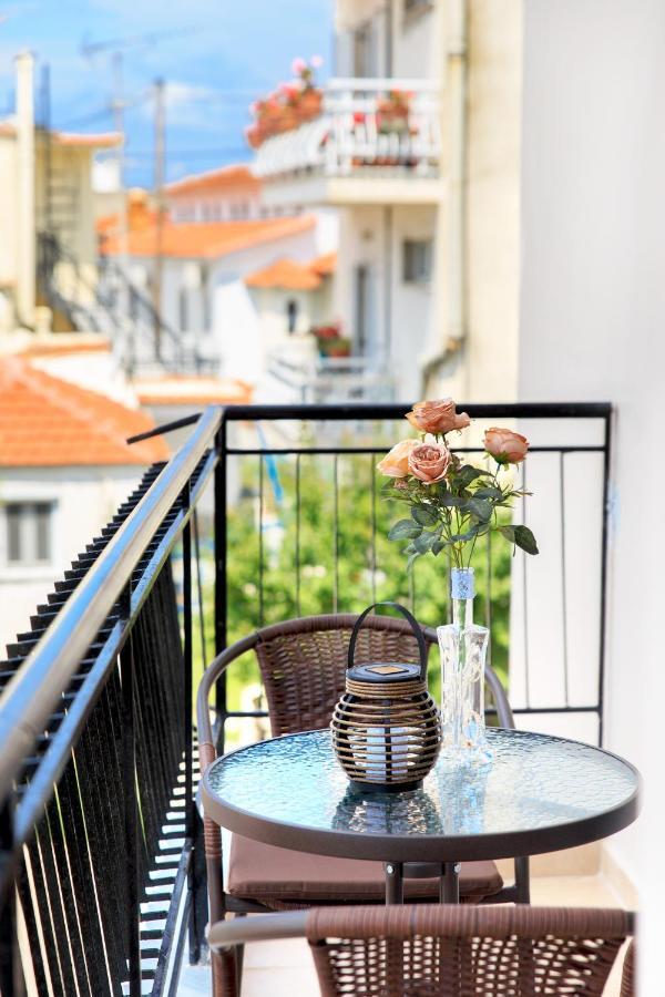 Theodore Apartment Skala Marion